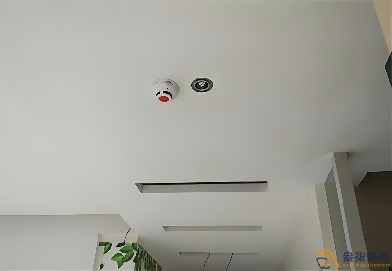 監(jiān)控系統(tǒng)的煙感報警安消互聯(lián)有哪些優(yōu)勢？