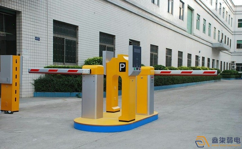 工廠停車道閘價格受哪些因素影響？